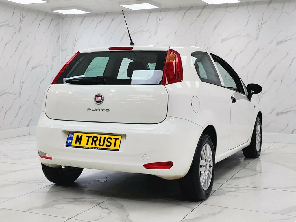 Fiat Punto 1.2 Pop Hatchback Euro 6 69 Bhp White #9
