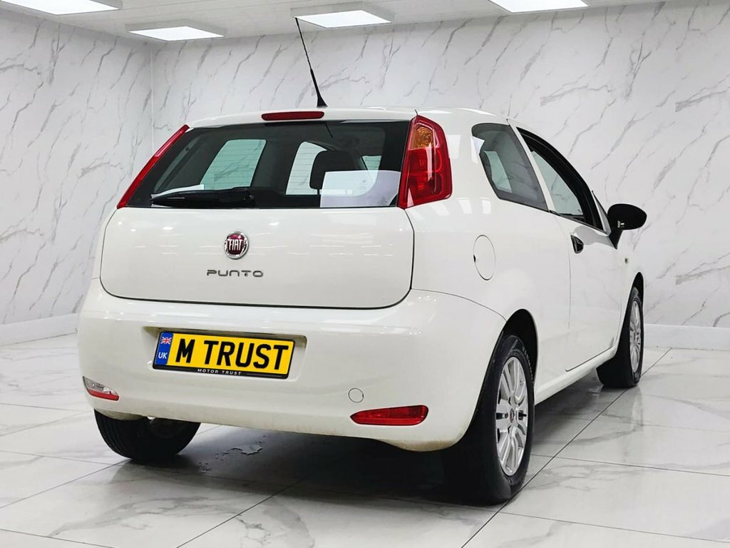 Fiat Punto 1.2 Pop Hatchback Euro 6 69 Bhp White #10