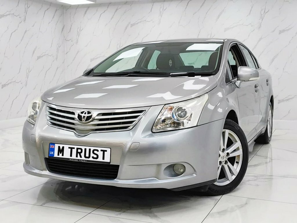 Toyota Avensis 1.8L Tr Grey #2