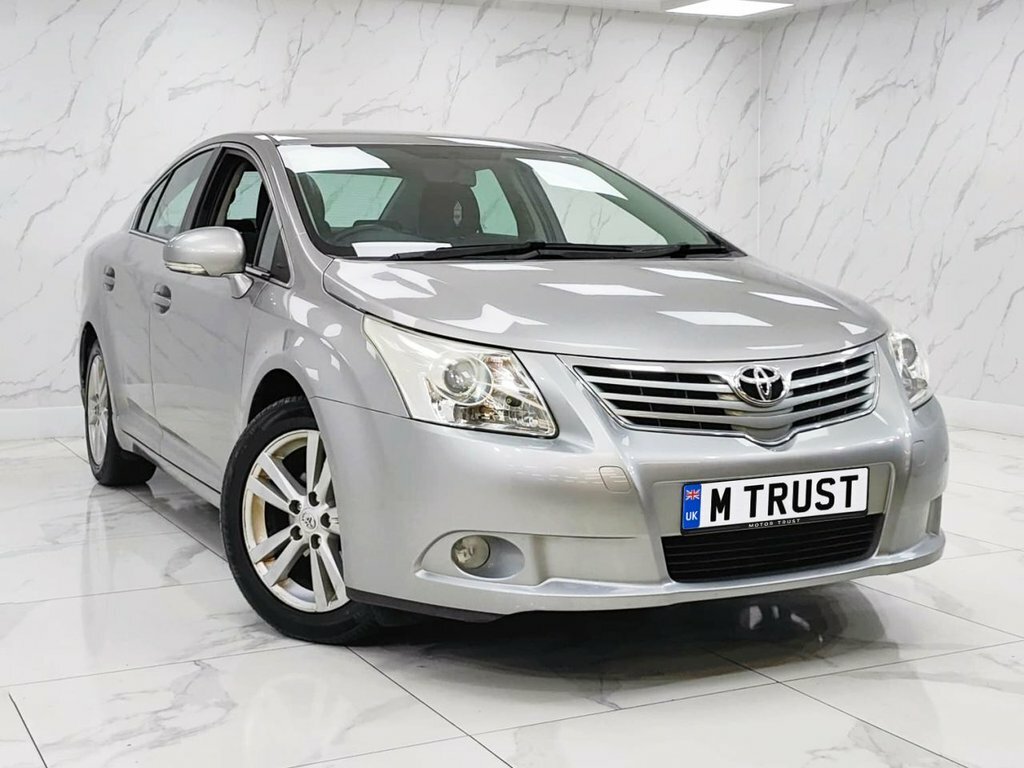 Toyota Avensis 1.8L Tr Grey #4
