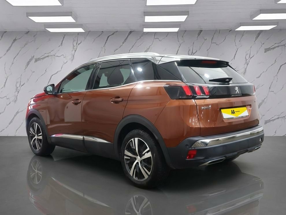 Peugeot 3008 1.5L Gt Line Brown #2