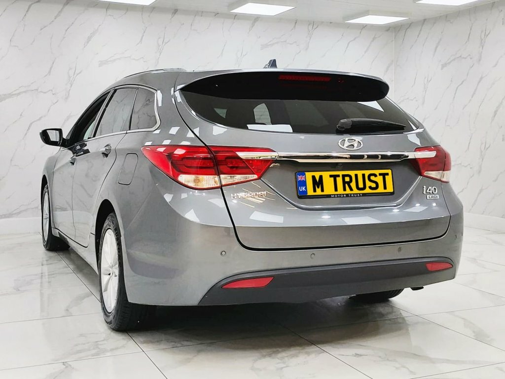 Hyundai I40 1.7L Se Nav Silver #6