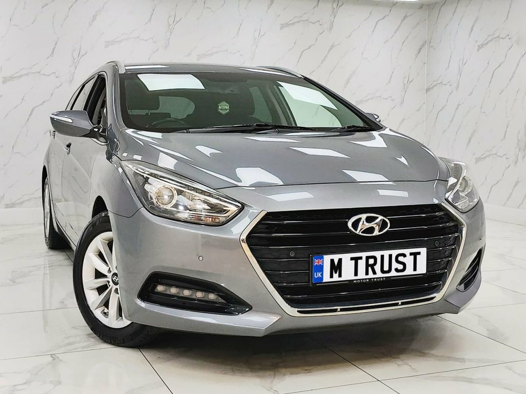 Hyundai I40 1.7L Se Nav Silver #4