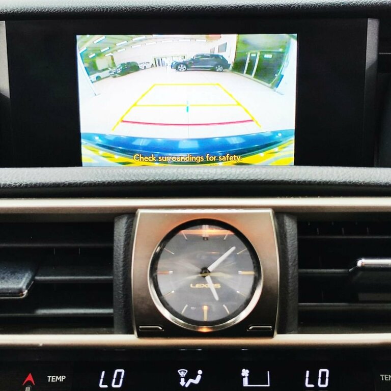 Lexus IS Advance Black #20