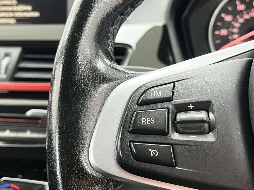 BMW X1 Xdrive 18D Sport Orange #19