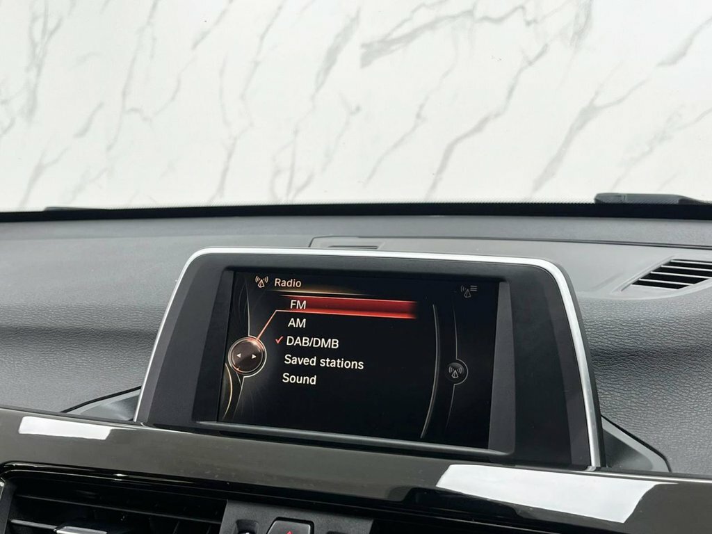 BMW X1 Xdrive 18D Sport Orange #15
