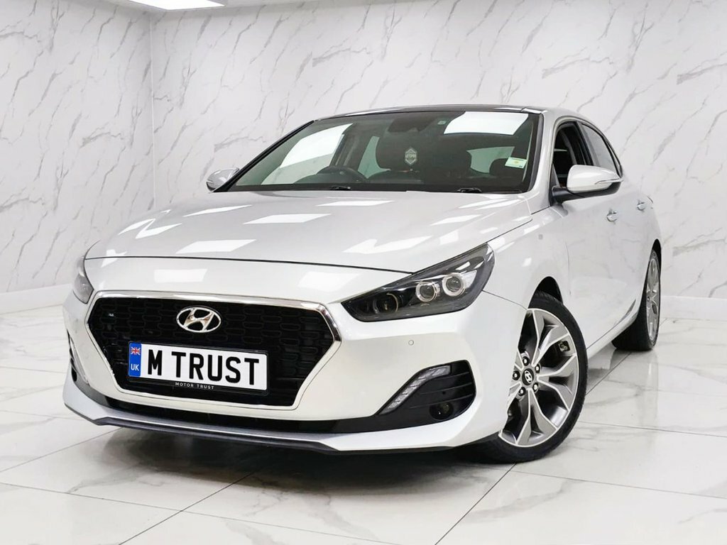 Hyundai I30 1L Premium Se Silver #2