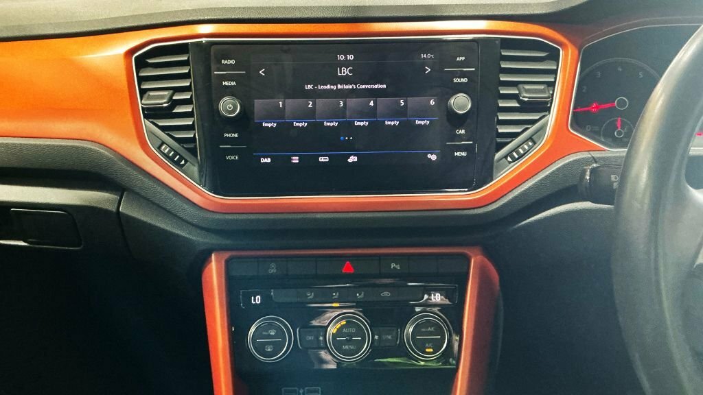 Volkswagen T-Roc 1L Design White #6