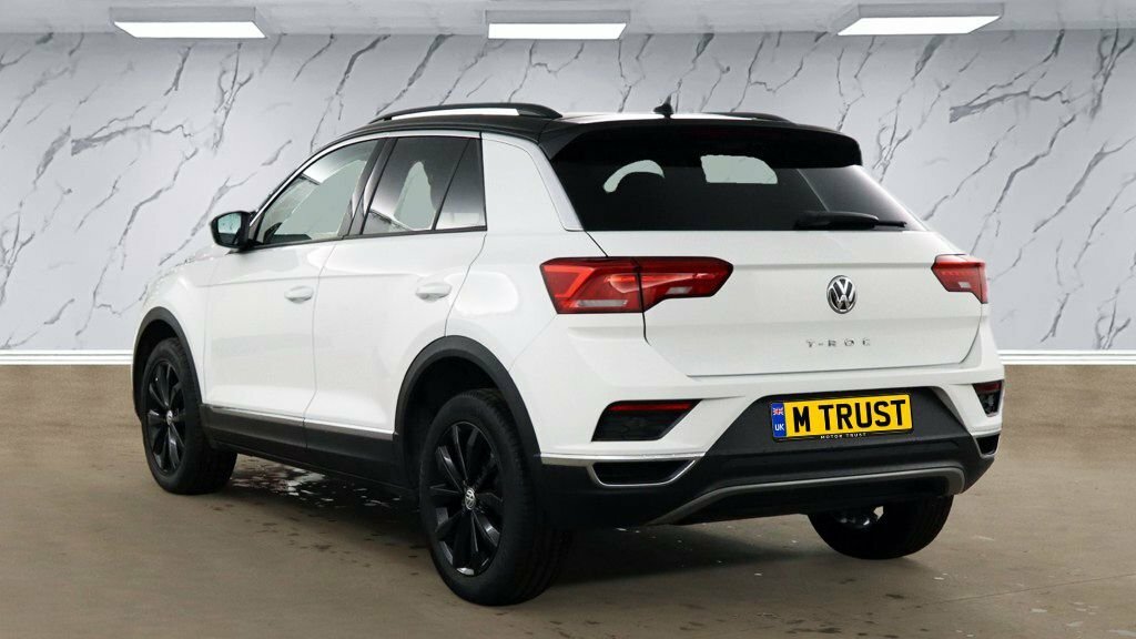 Volkswagen T-Roc 1L Design White #3
