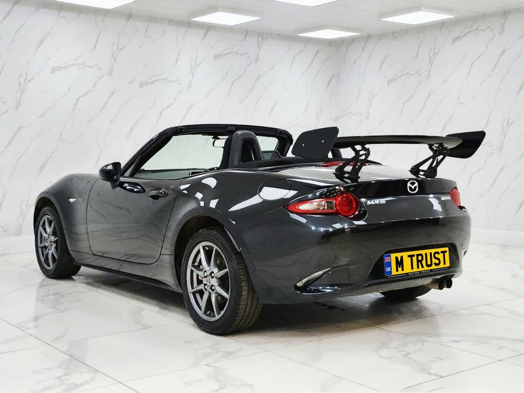 Mazda MX-5 1.5L Se Black #6