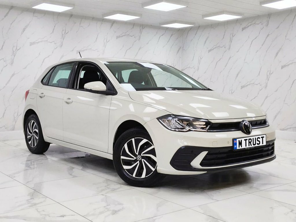 Volkswagen Polo 1L Life WP74XLR Grey #5