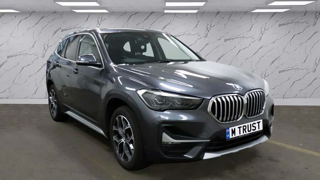 BMW X1 1.5L Xline Grey #2