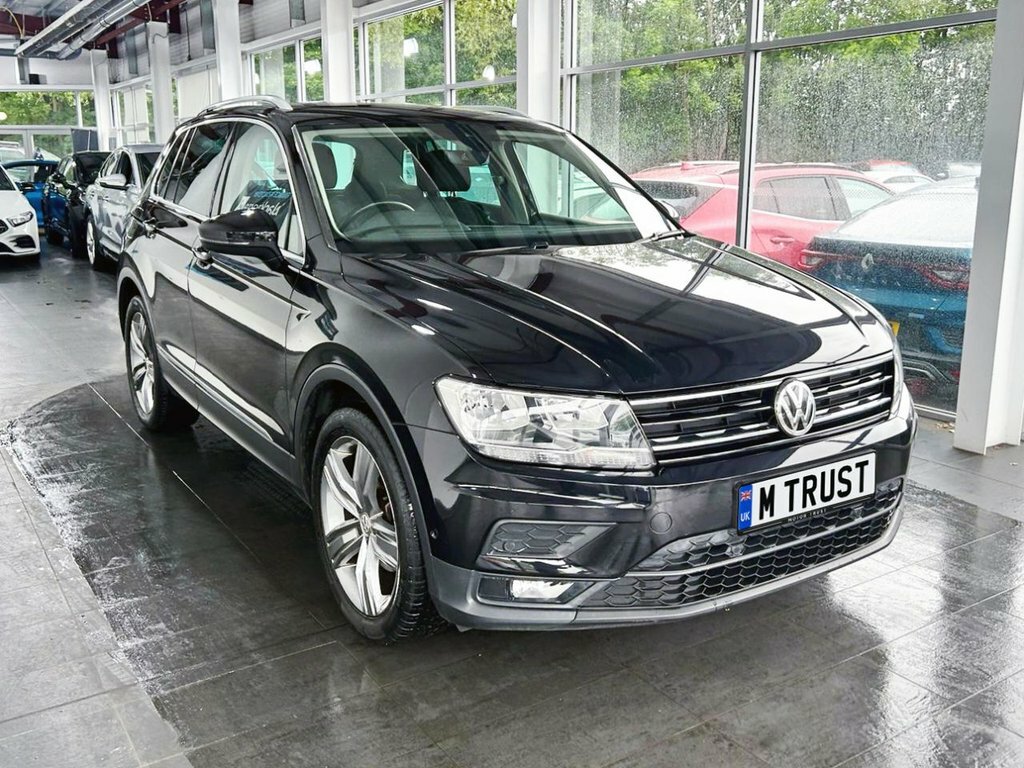 Volkswagen Tiguan 1.5L Match WF69LFE Black #2