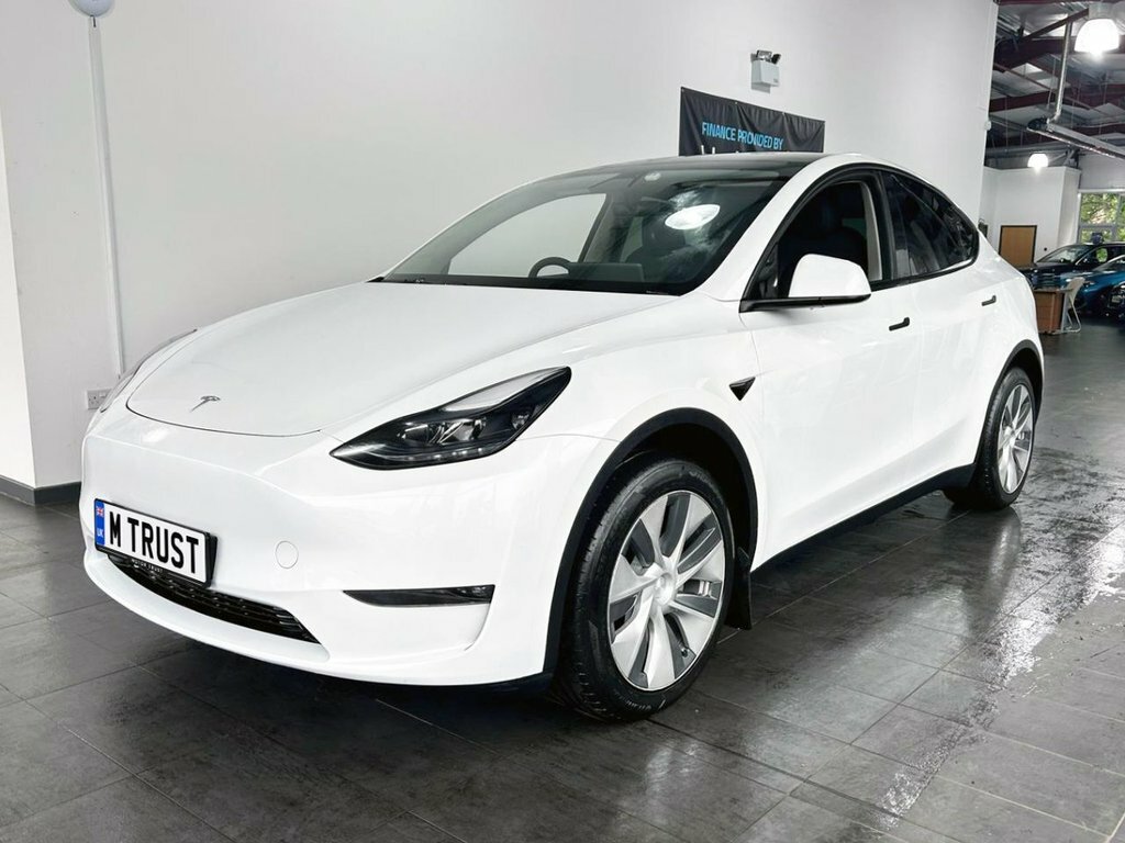 Tesla Model Y Suv MM23JSU White #4