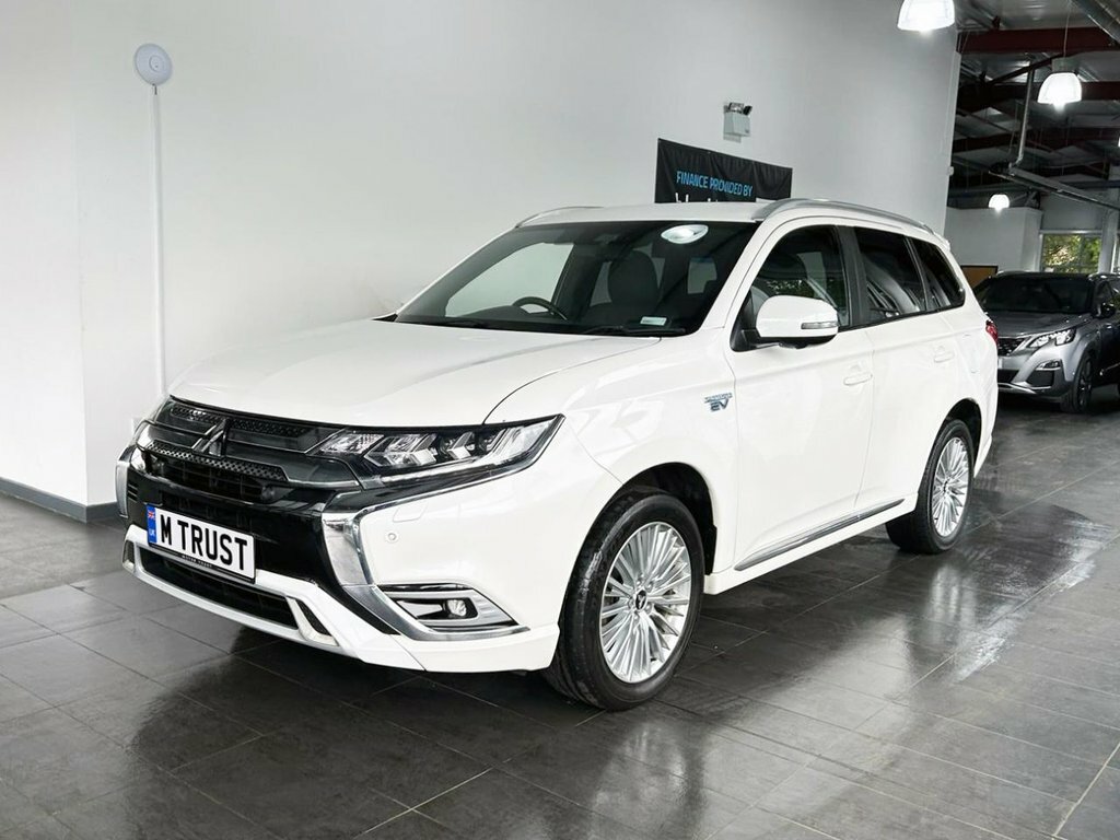 Mitsubishi Outlander 2.4L 5Hs DU69NZX White #5