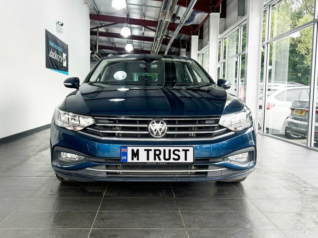 Volkswagen Passat 1.5L Sel Blue #3
