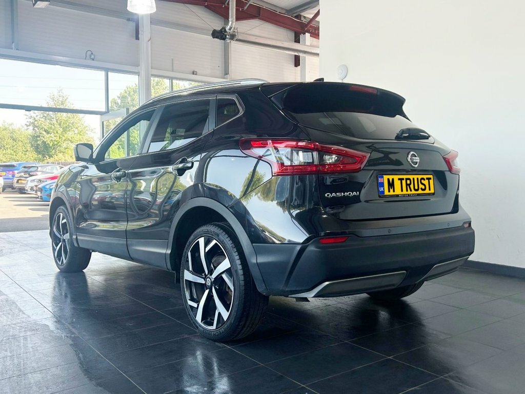 Nissan Qashqai 1.3L Tekna DL68VYS Black #6