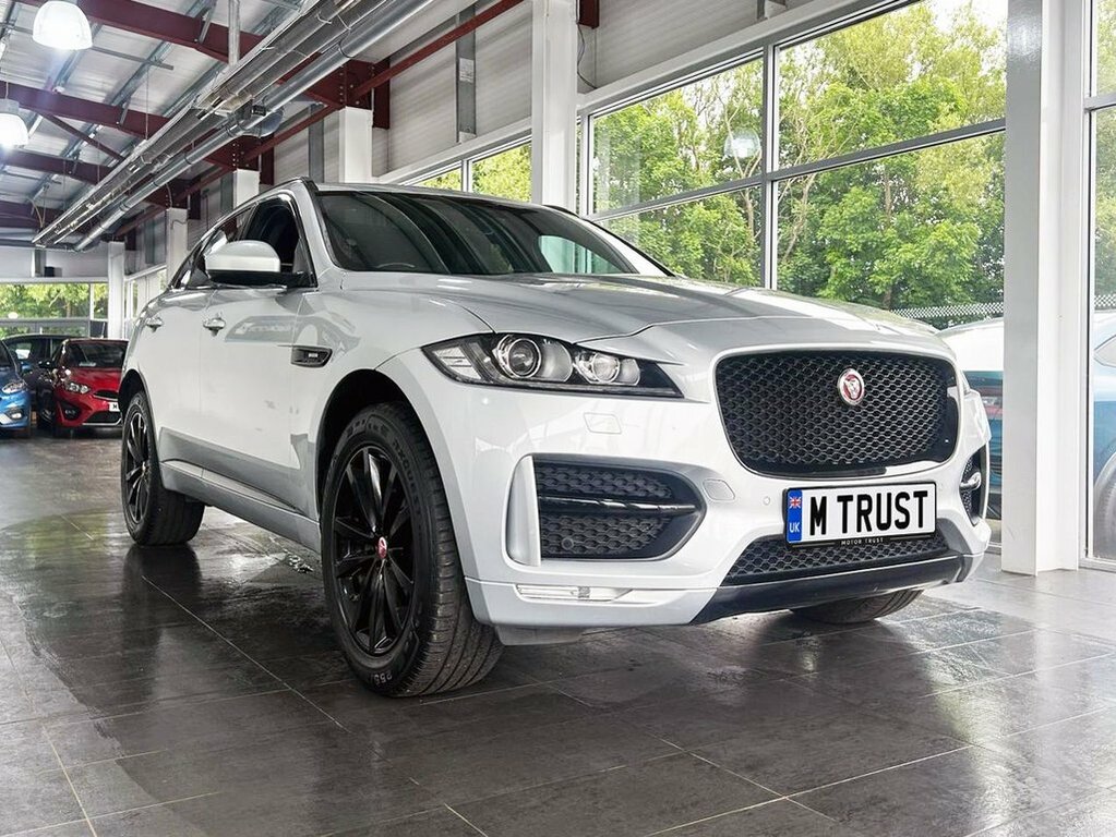 Jaguar F-Pace 2L R-sport OE68WZV Silver #2