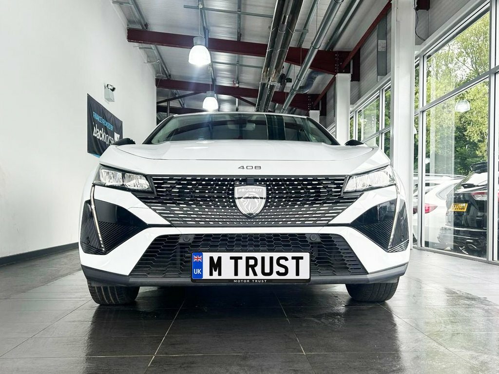 Peugeot 408 1.2L Allure Premium BC73NTG White #4
