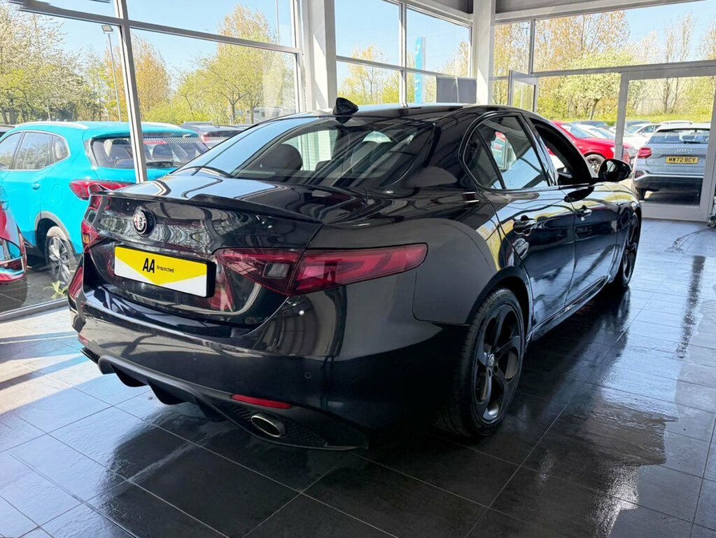 Alfa Romeo Giulia 2.0 Tb 280 Veloce White #9
