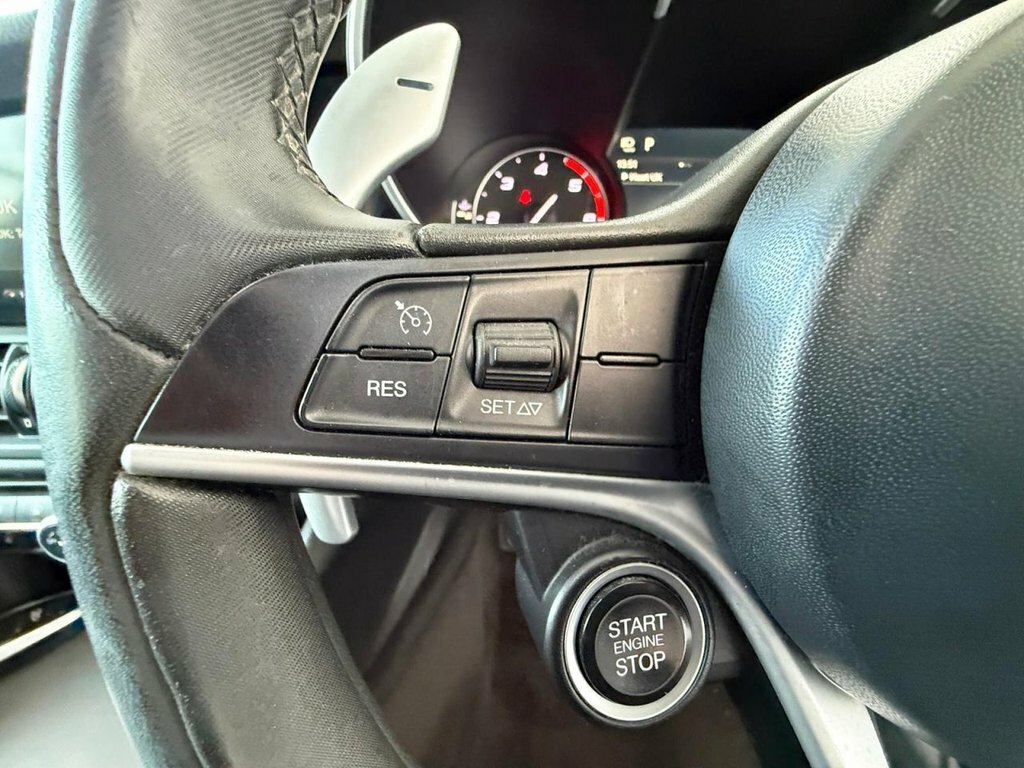 Alfa Romeo Giulia 2.0 Tb 280 Veloce White #21