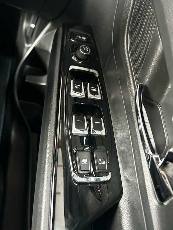 SsangYong Korando e-Motion 61.5Kwh Ultimate Suv 190 Ps Black #22