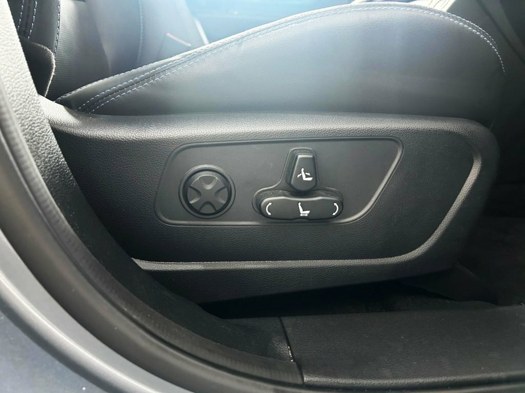 SsangYong Korando e-Motion 61.5Kwh Ultimate Suv 190 Ps Black #20