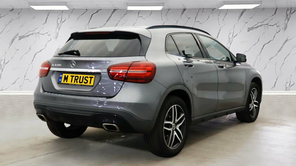 Mercedes-Benz GLA Class 1.6L Urban Edition BW68MEV Grey #4
