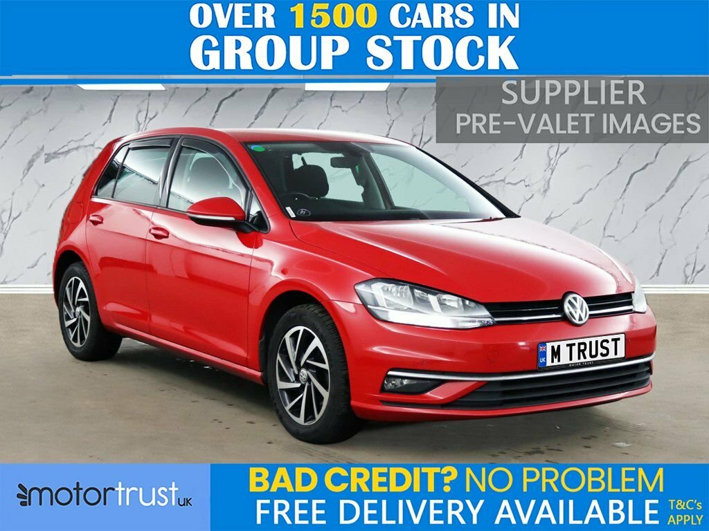 Volkswagen Golf 1L Match Red