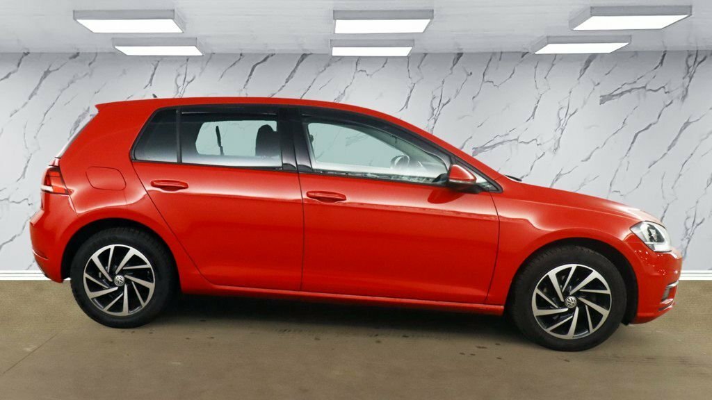 Volkswagen Golf 1L Match MJ04LMO Red #5