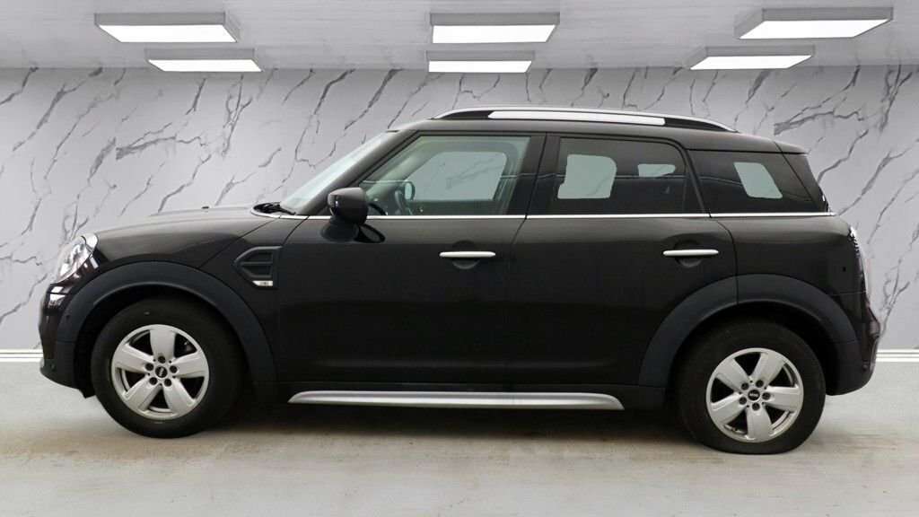 Mini Countryman 1.5L Cooper Classic YF19FJL Black #6