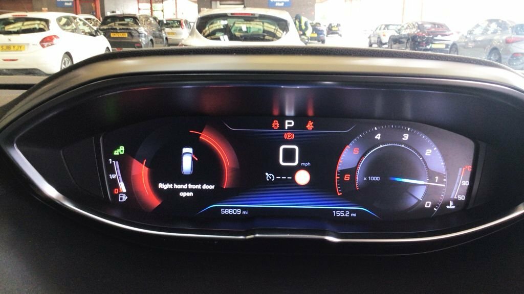 Peugeot 5008 Puretech Ss Allure Grey #8