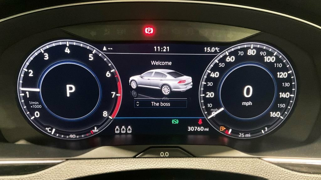 Volkswagen Passat 2.0 Tdi Se Business White #8