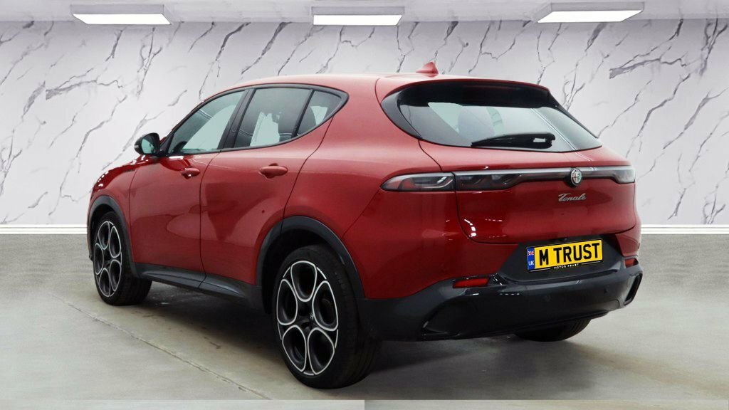 Alfa Romeo Tonale 1.5L Speciale Red #3
