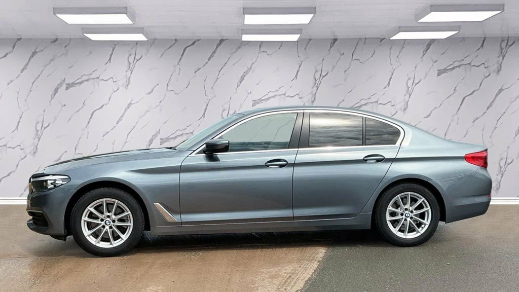BMW 5 Series 2L Se Blue #6