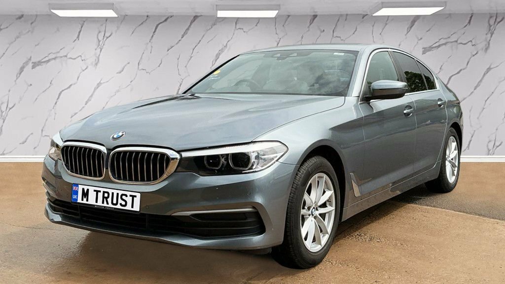 BMW 5 Series 2L Se Blue #2
