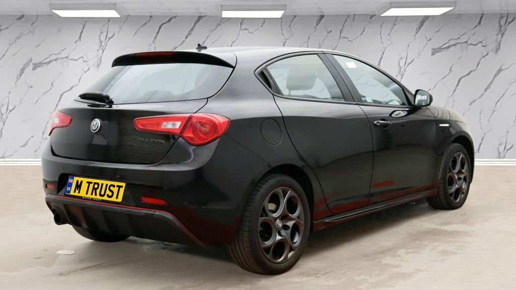 Alfa Romeo Giulietta 1.4L Speciale Black #4