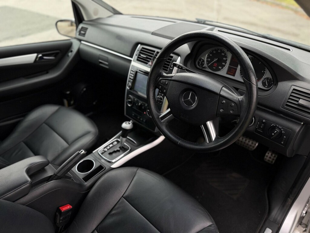 Mercedes-Benz B Class Se Blue #9