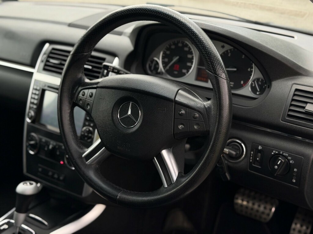 Mercedes-Benz B Class Se Blue #12