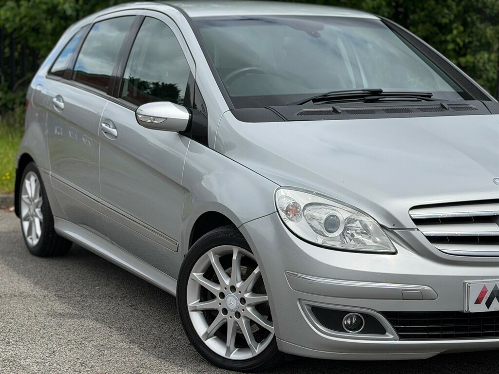 Mercedes-Benz B Class 2.0 B200 Se Cvt Silver #2