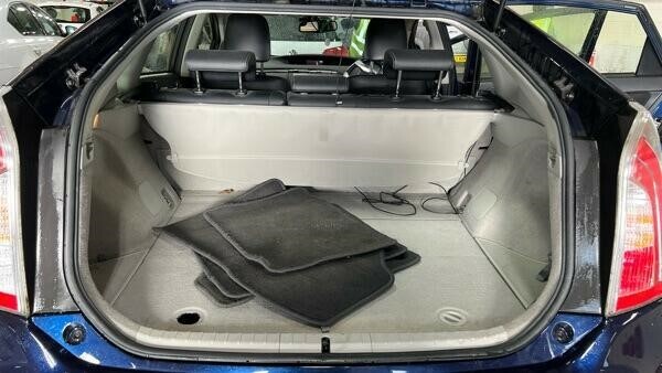 Toyota Prius 1.8 Excel 98 Bhp Silver #9