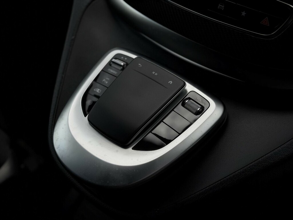 Mercedes-Benz V Class 2.1 V 250 Silver #22