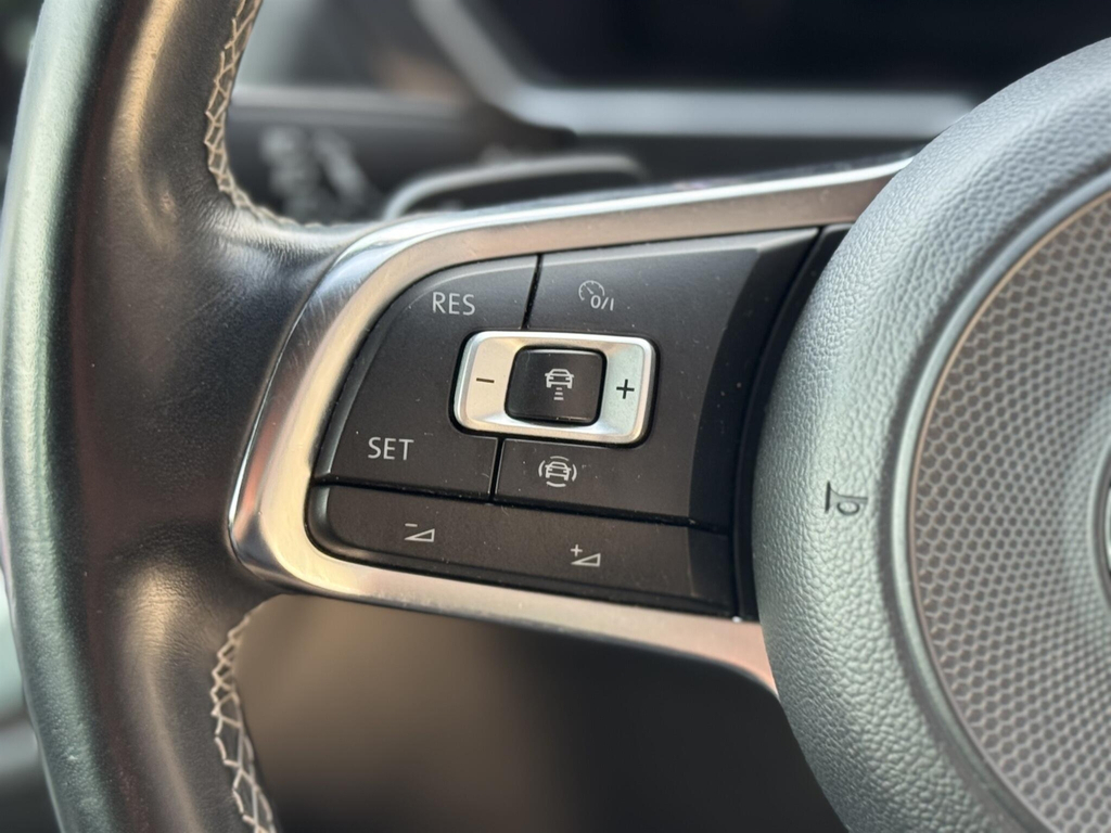 Volkswagen Tiguan Se Navigation Silver #20