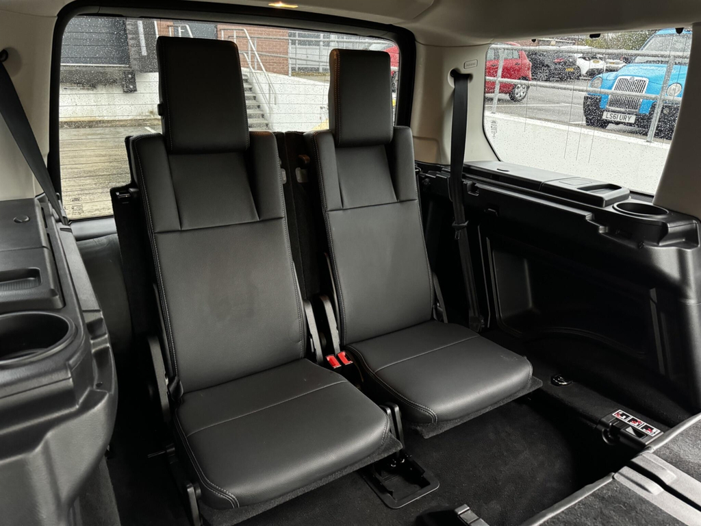 Land Rover Discovery 2.0 Sd4 Hse Black #15