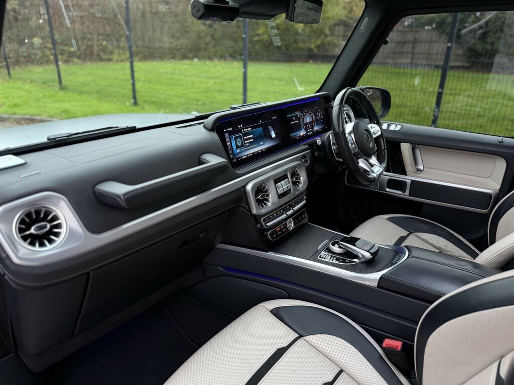 Mercedes-Benz G Class Amg G 63 4Matic Black #18