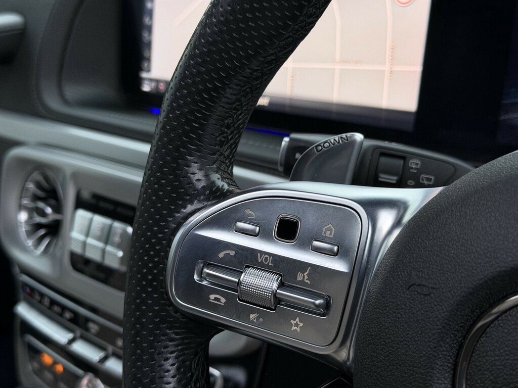 Mercedes-Benz G Class Amg G 63 4Matic Black #30