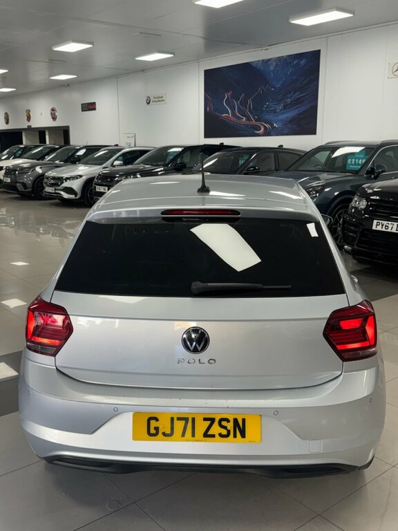 Volkswagen Polo 1L Match GJ71ZSN Silver #4