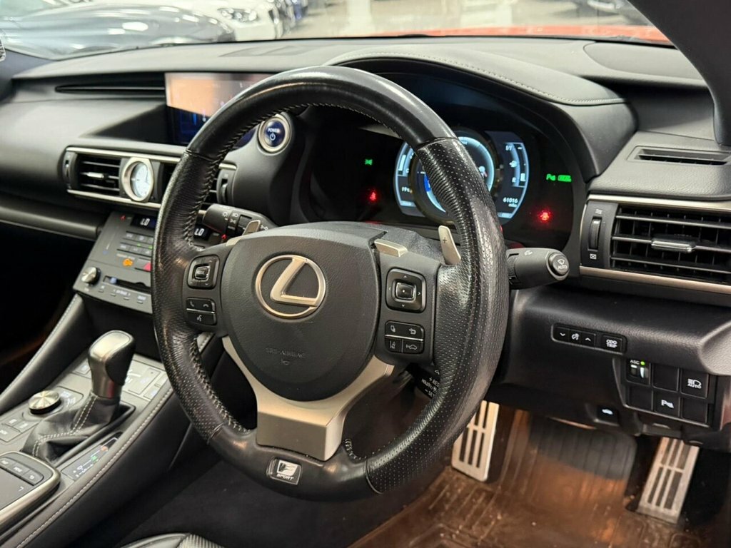 Lexus RC 300H Luxury U2220 Ulez White #24