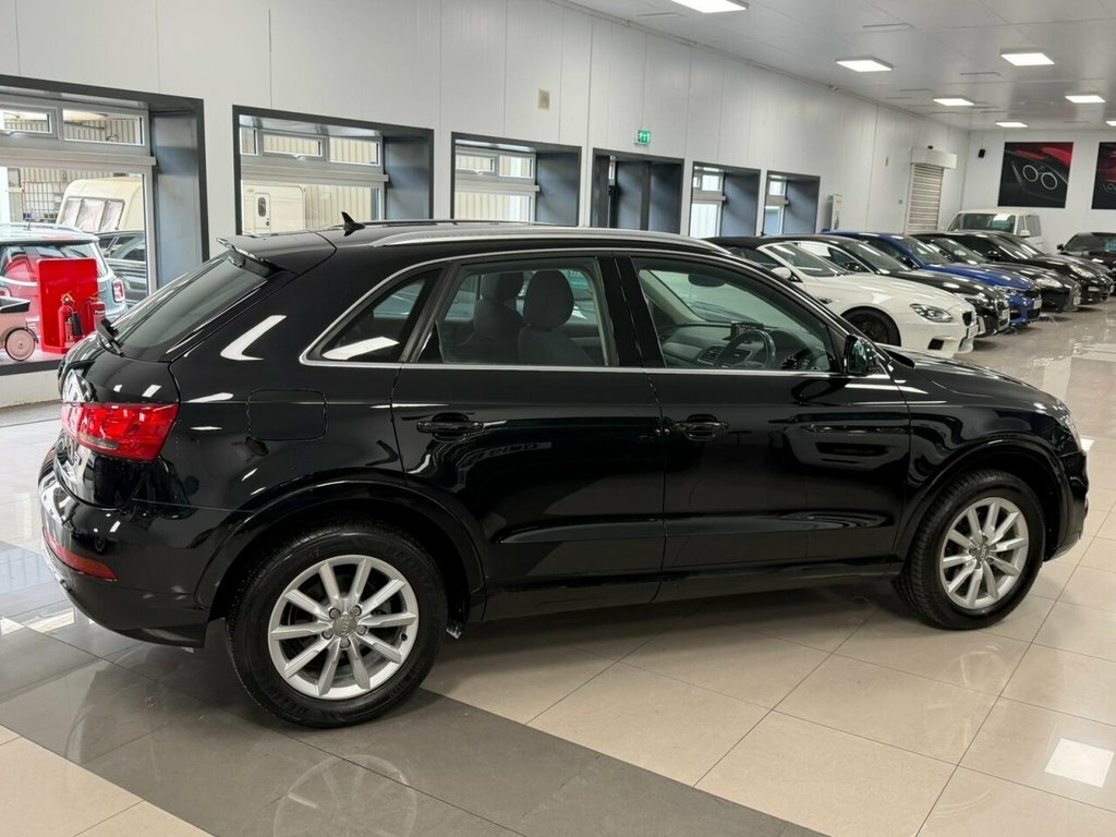 Audi Q3 1.4L Se DA14AVL Black #2