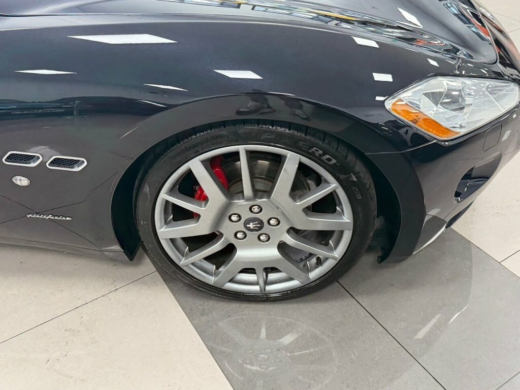 Maserati GranTurismo V8 Grey #41